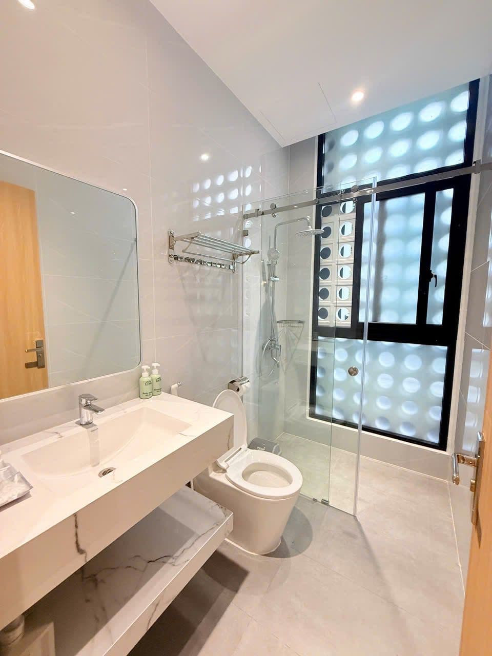 1 bedroom apartment on Nguyen Xuan Khoat Street