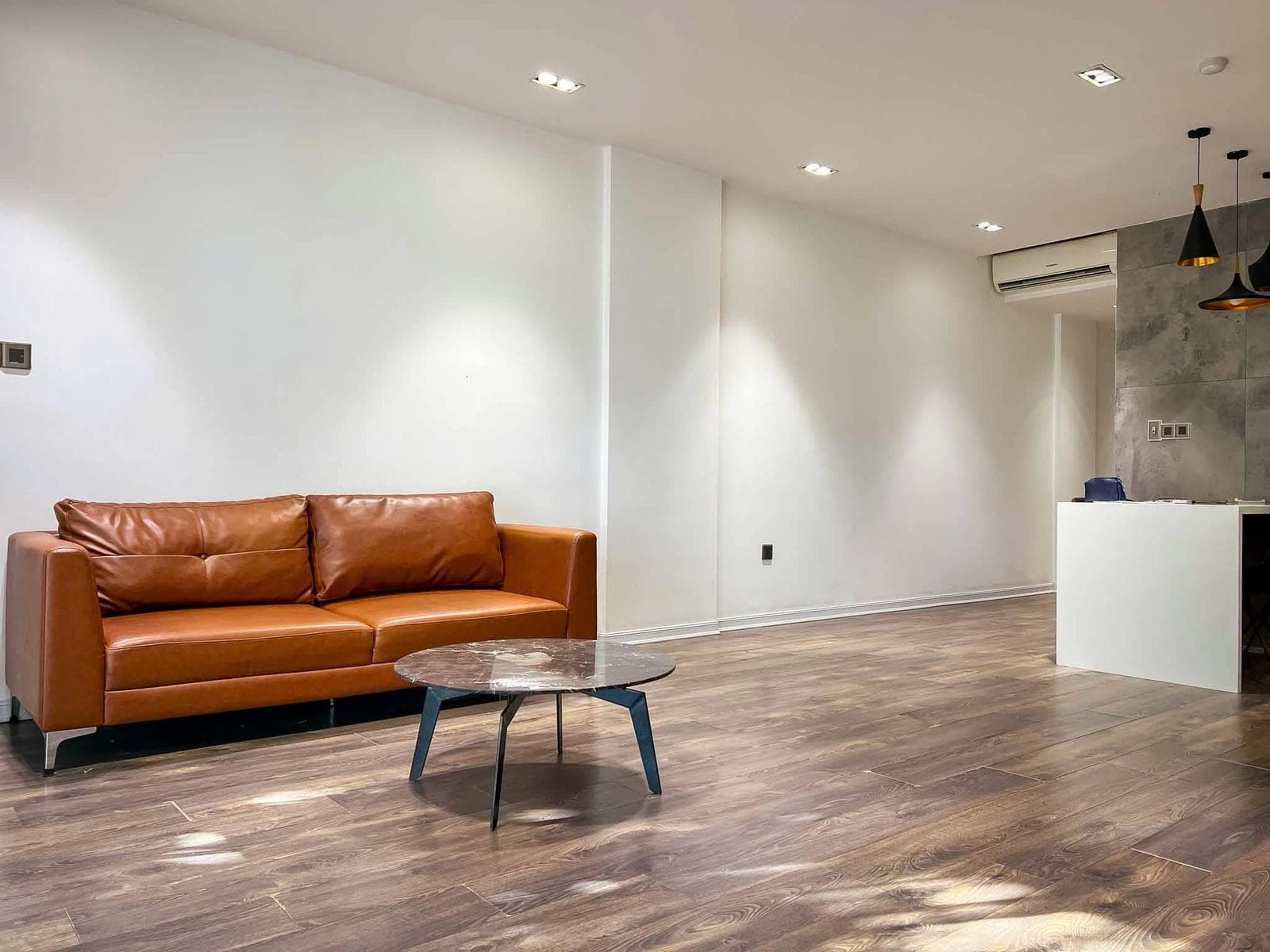 1 bedroom apartment, 90m² on Chuong Duong